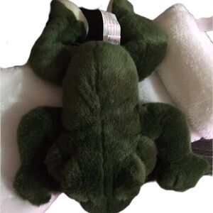 Plush Green Frog Reptile Toy